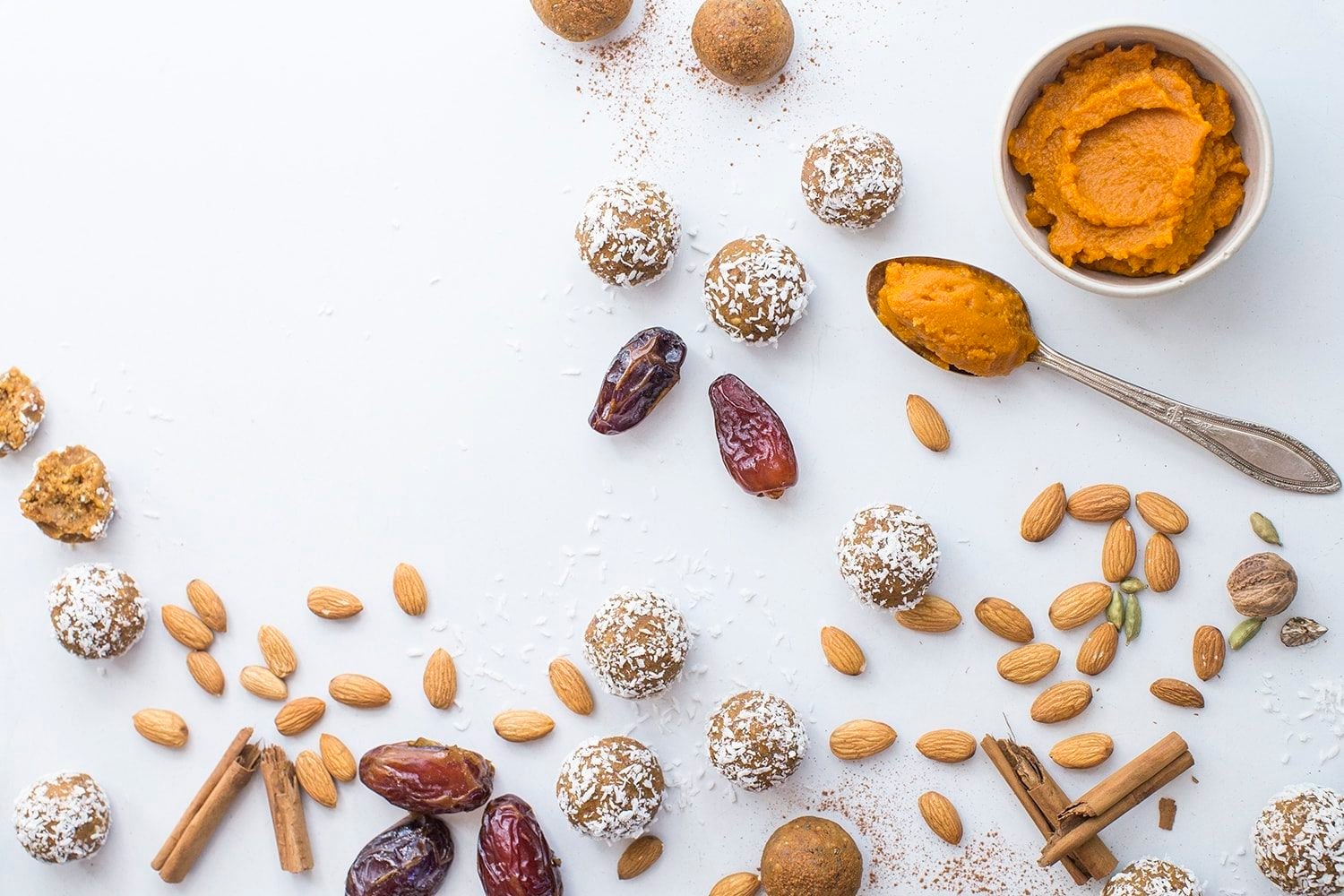 Pumpkin Pie Energy Balls