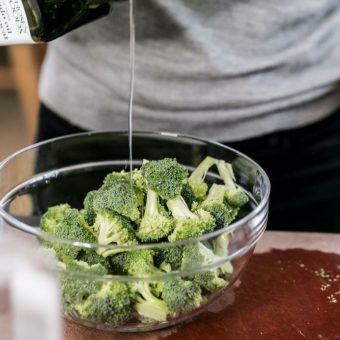 healthiest oil and broccoli