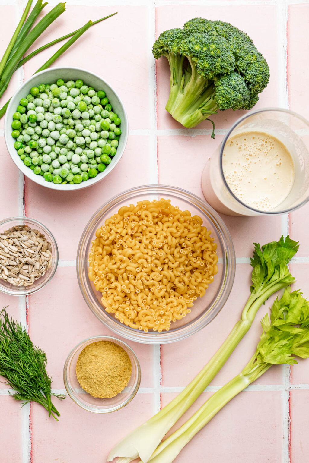 25 Minute Creamy and Cold Vegan Pasta Salad - Desiree Nielsen