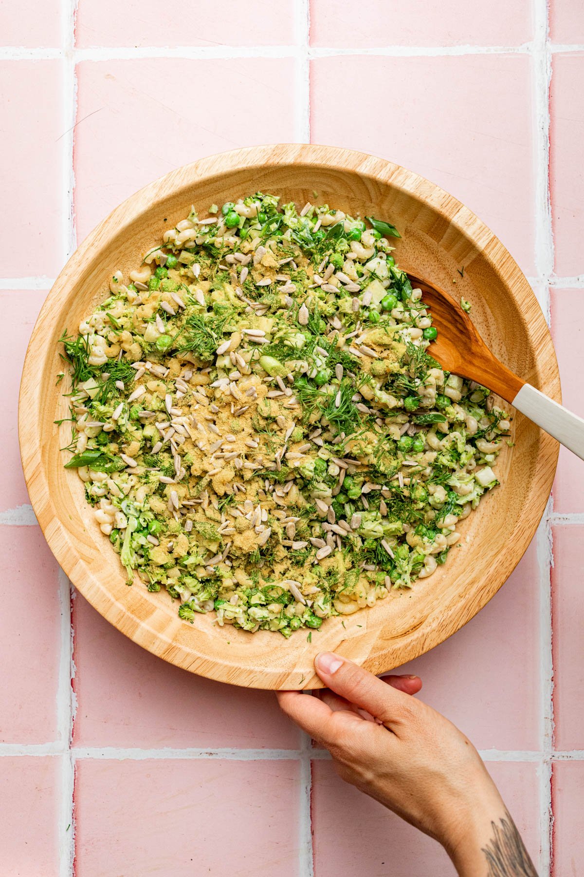 25 Min Creamy + Cold Vegan Pasta Salad-image